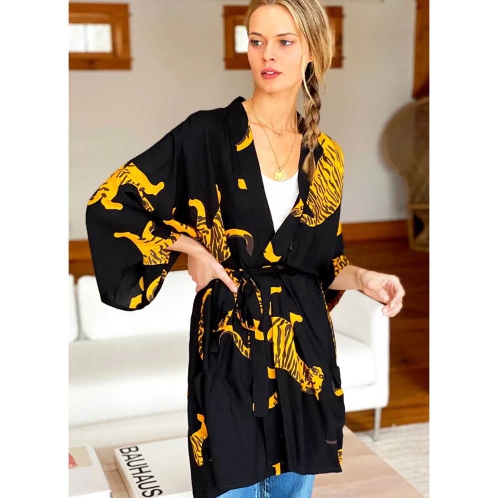 Emerson Fry ‘Fete Kimono’ in tiger print Size M/L